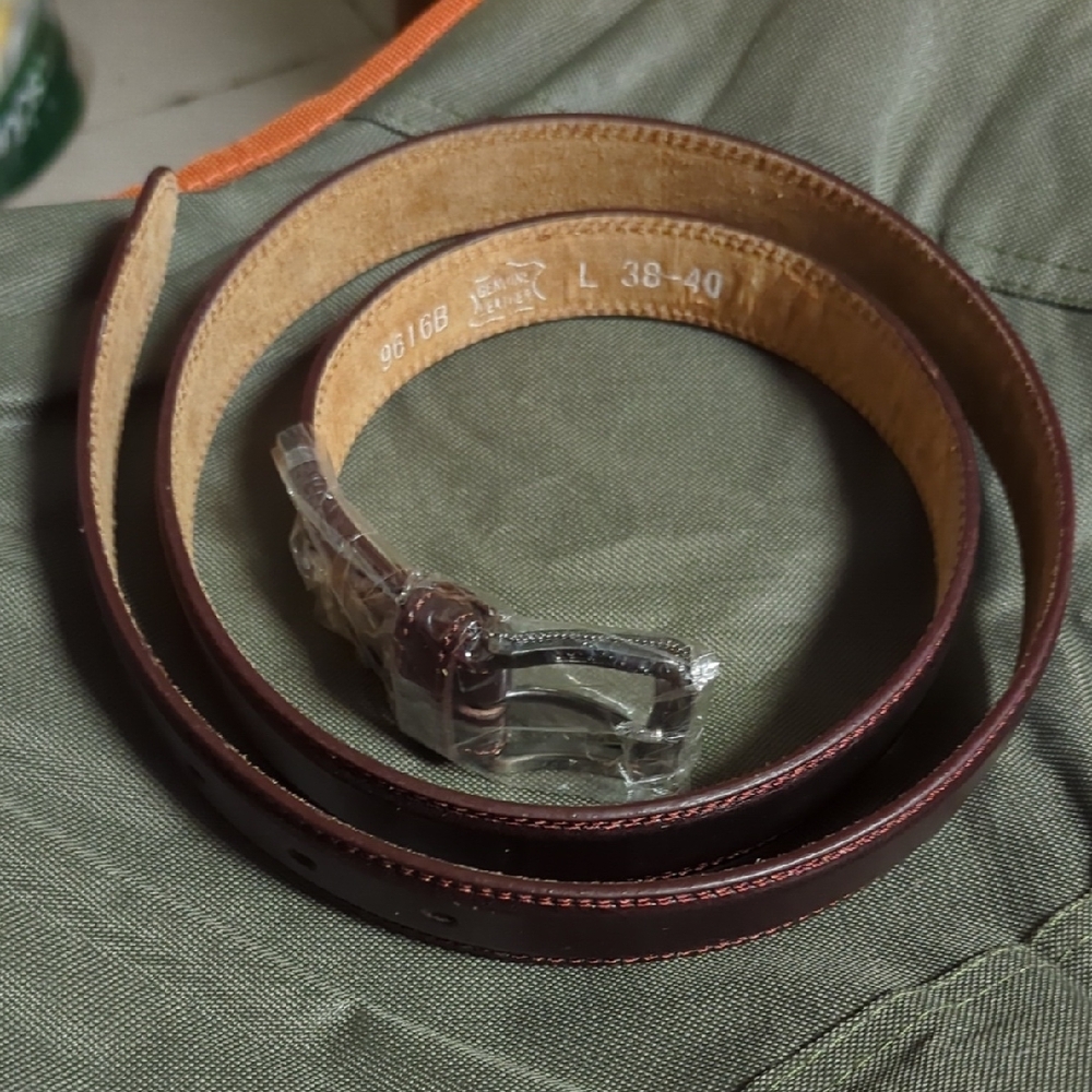 Men's Brown Leather Belt